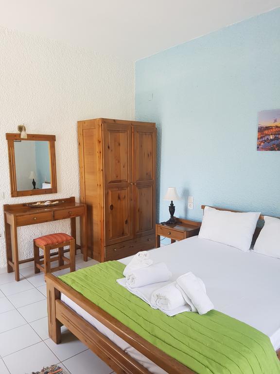 Little Bay Apartment Stavros  Ruang foto