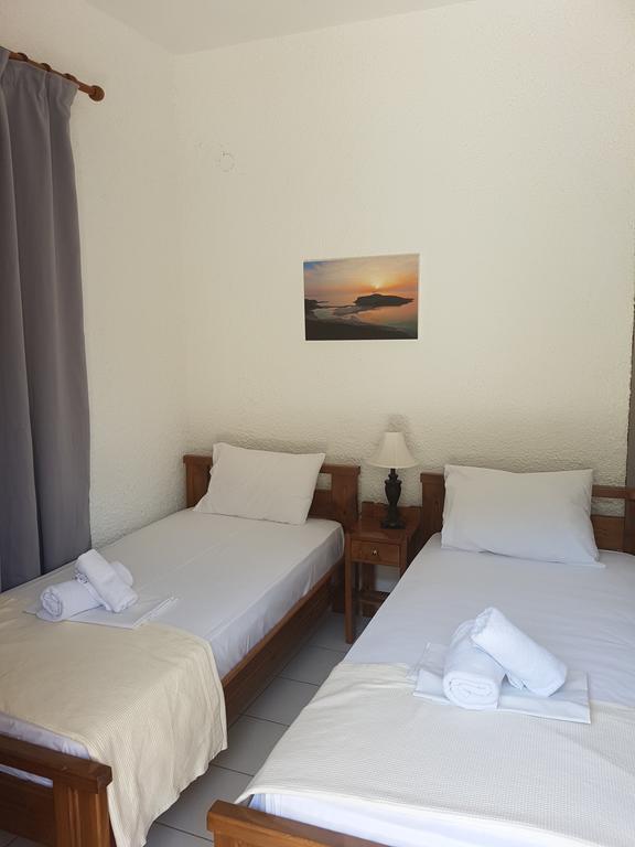 Little Bay Apartment Stavros  Bagian luar foto